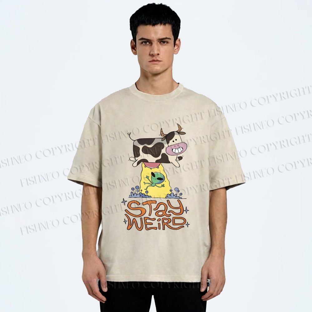 Unisex Stay Weird Cow Taking a ET Printed Washed Tee
