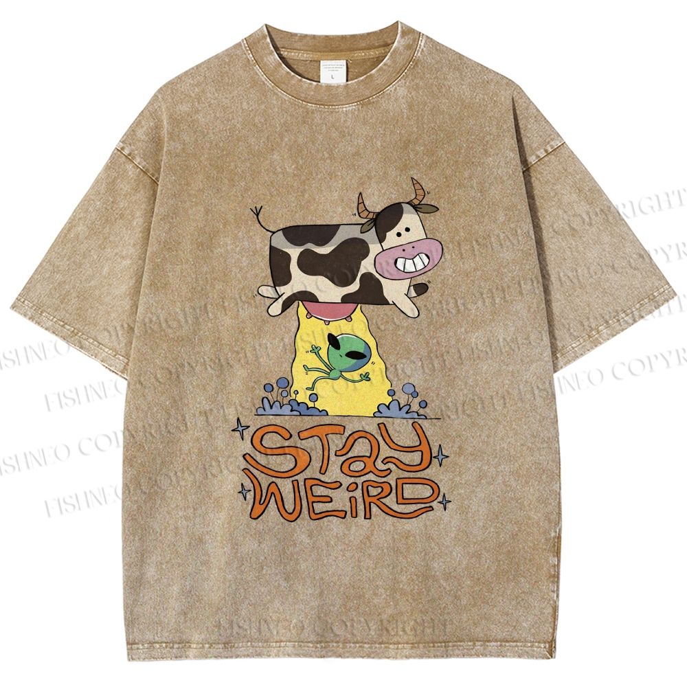 Unisex Stay Weird Cow Taking a ET Printed Washed Tee