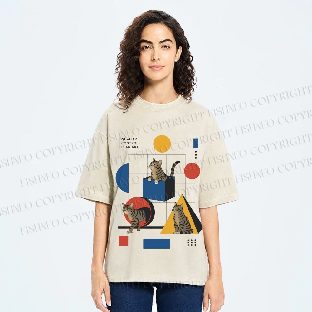 Unisex Bauhaus Geometry And Cats Printed Washed Tee