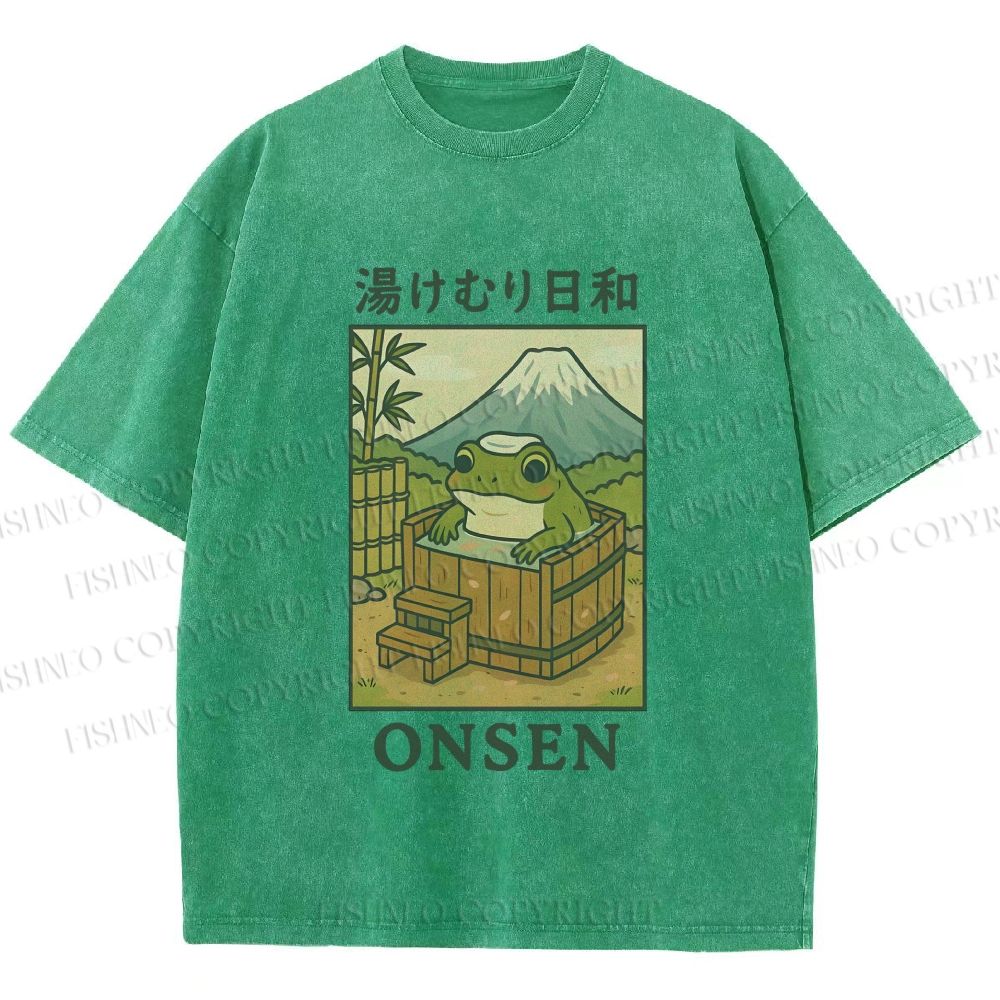 Unisex Frog Taking A Bath Printed Washed Tee
