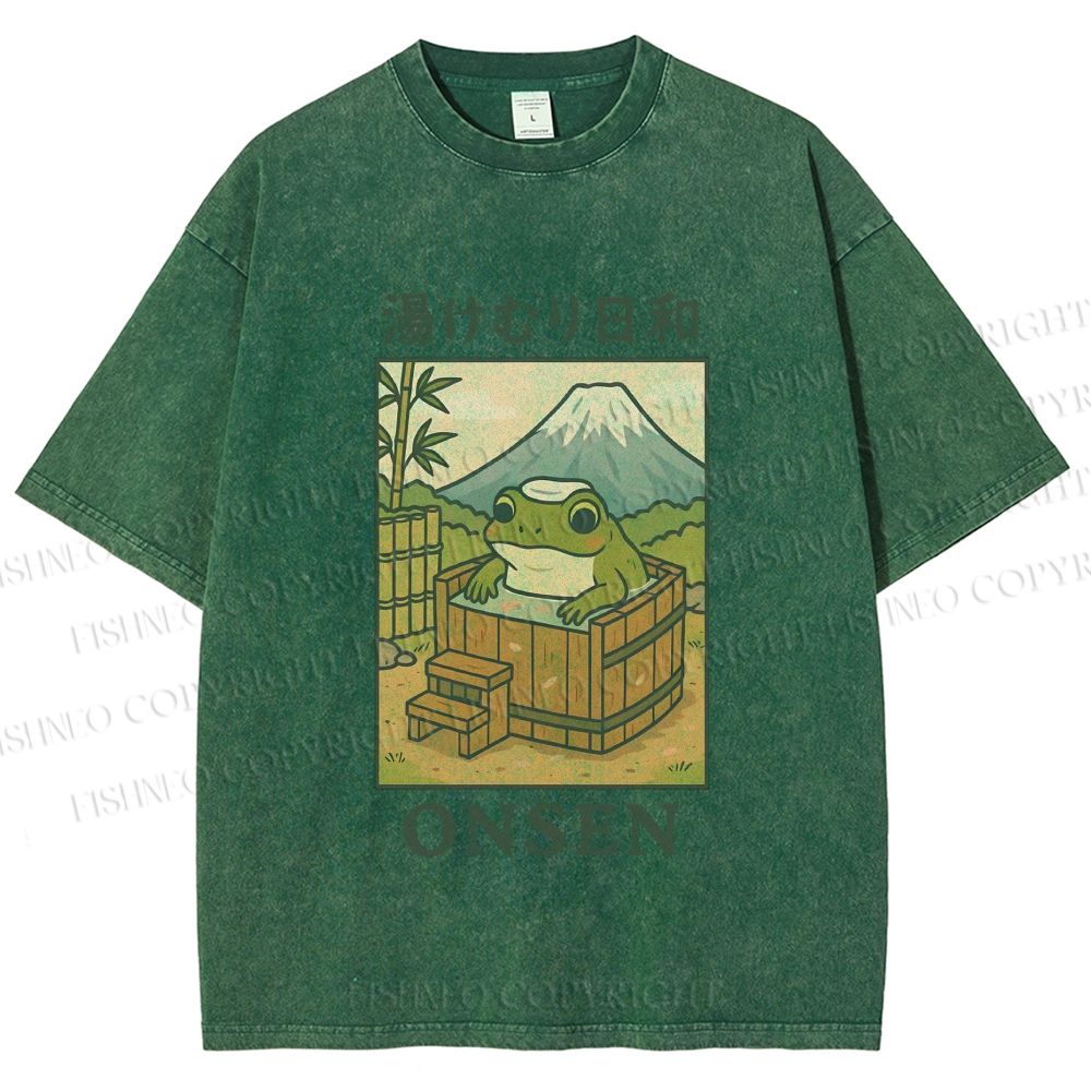 Unisex Frog Taking A Bath Printed Washed Tee