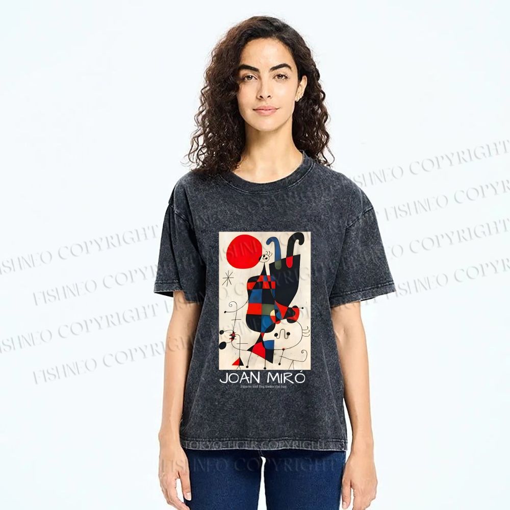 Unisex Figures And Dog Under The Sun Printed Washed Tee