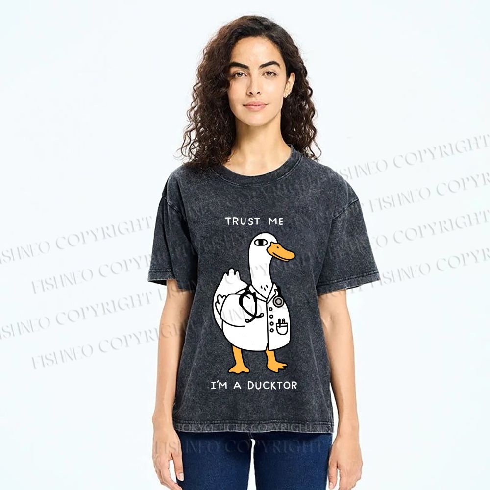 Unisex Trust Me I'm A Ducktor Printed Washed Tee