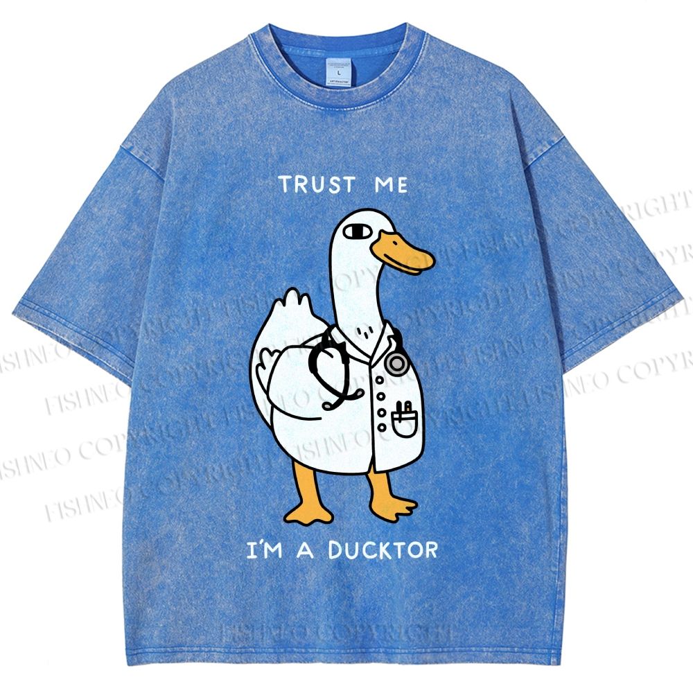 Unisex Trust Me I'm A Ducktor Printed Washed Tee