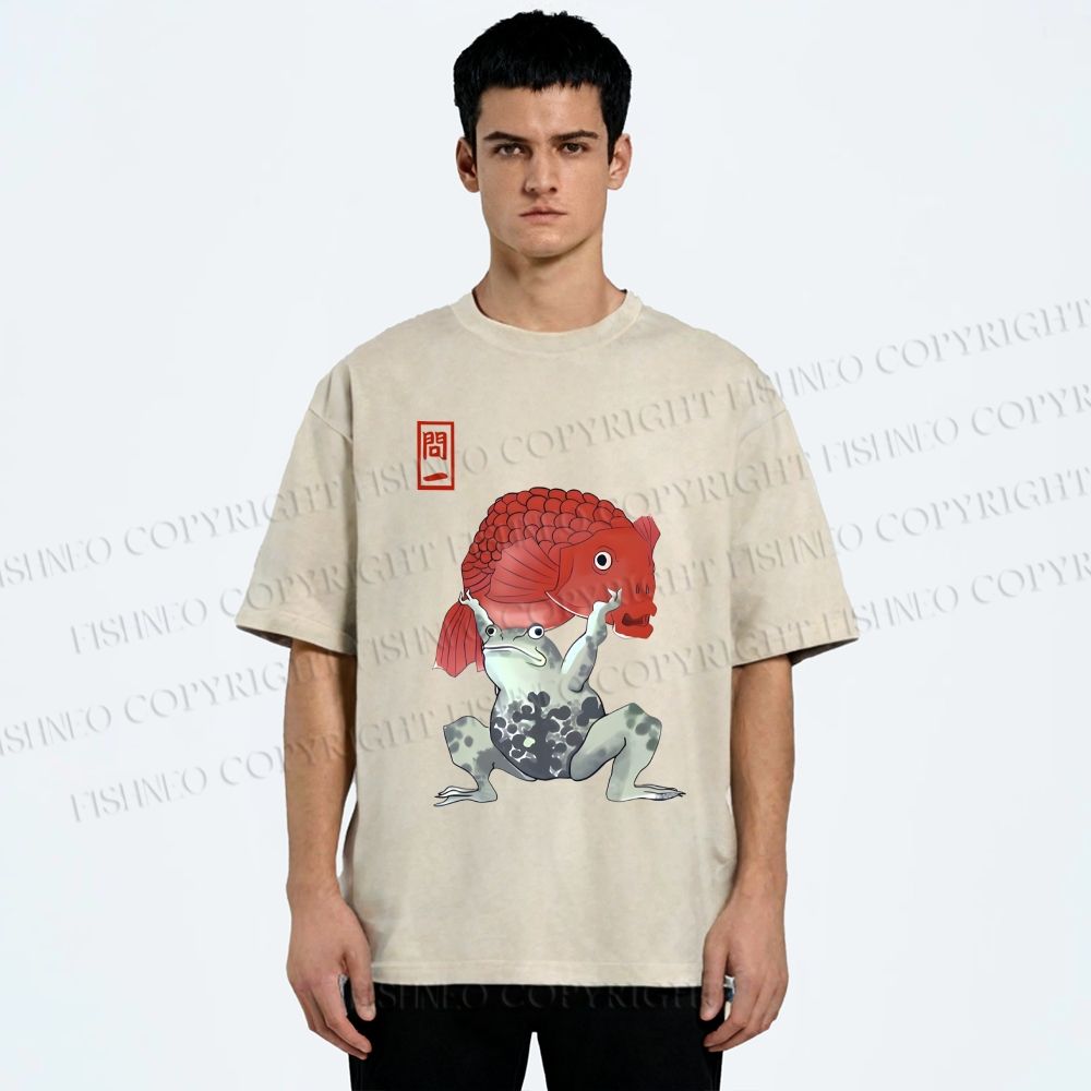 Unisex Frog Carrying A Red Fish Printed Washed Tee