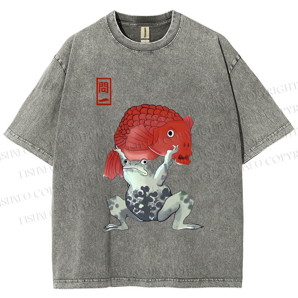 Unisex Frog Carrying A Red Fish Printed Washed Tee