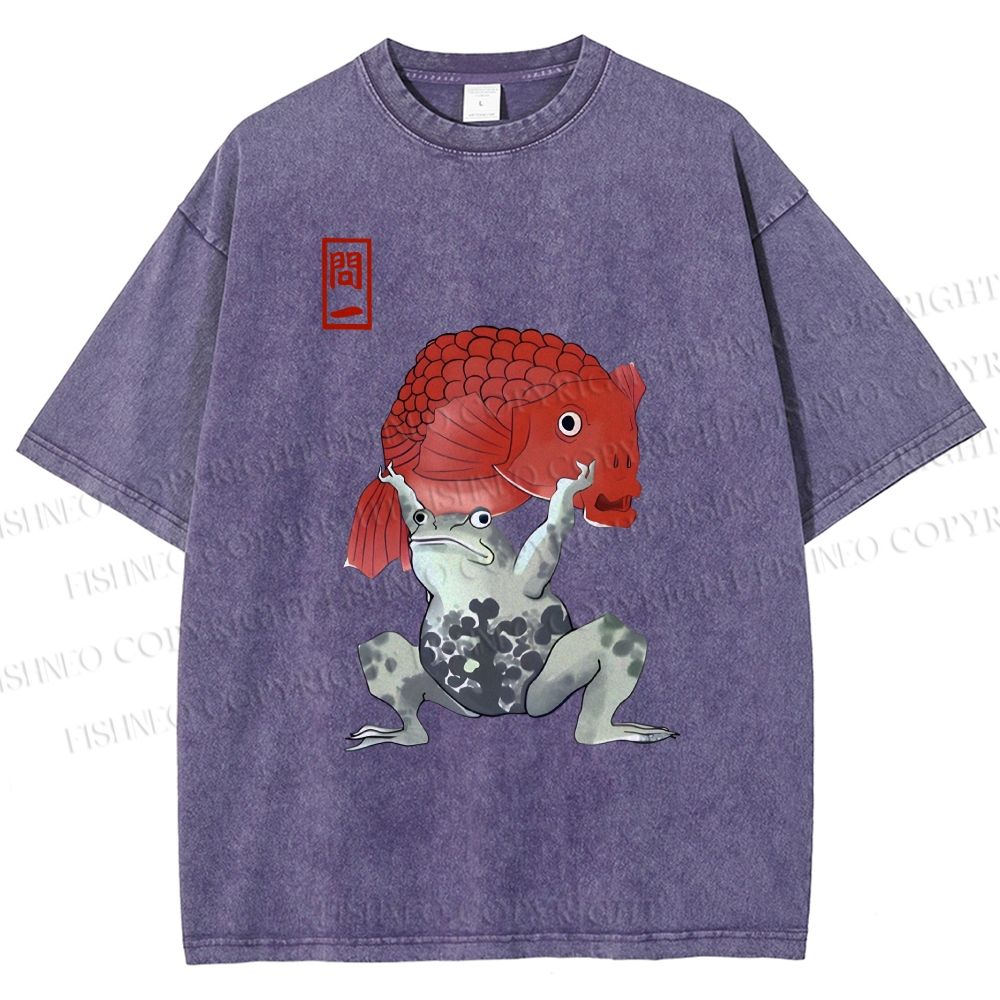 Unisex Frog Carrying A Red Fish Printed Washed Tee