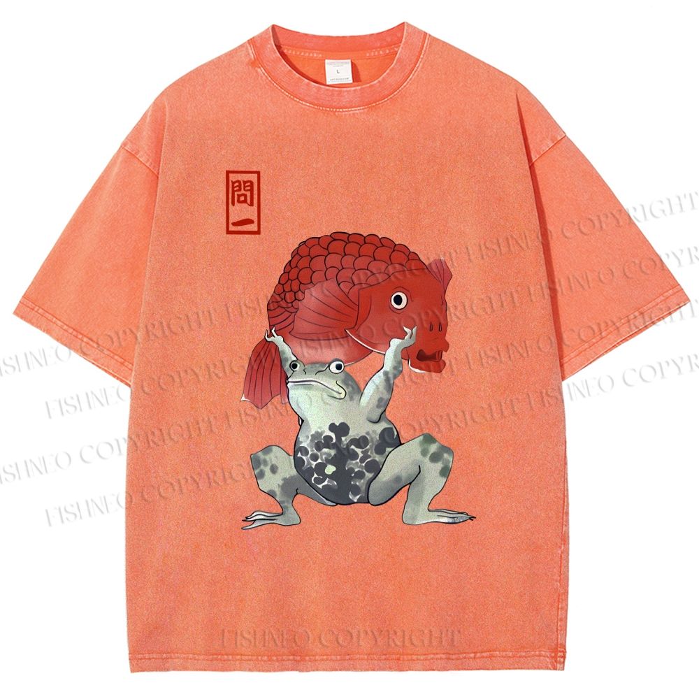 Unisex Frog Carrying A Red Fish Printed Washed Tee