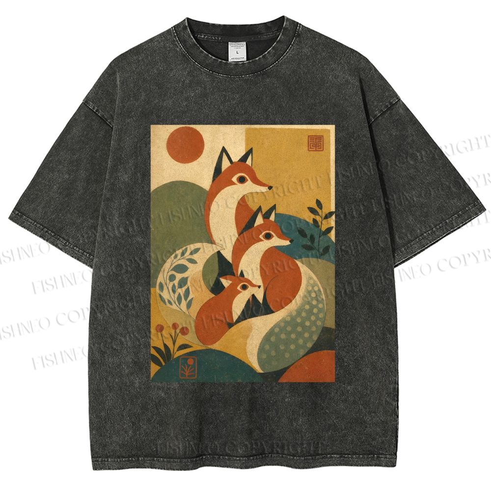 Unisex Vintage Fox Family in Mountain Printed Washed Tee