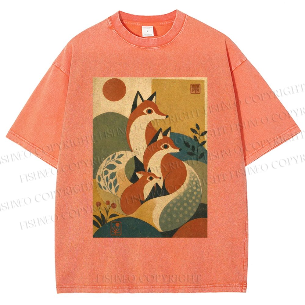 Unisex Vintage Fox Family in Mountain Printed Washed Tee