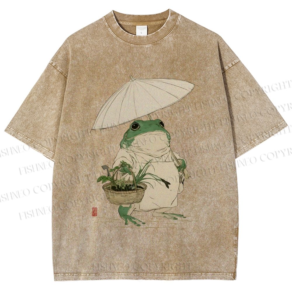 Unisex Holding An Umbrella Frog Printed Washed Tee