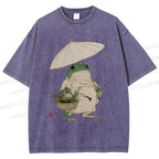 Unisex Holding An Umbrella Frog Printed Washed Tee