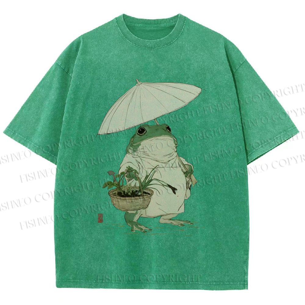 Unisex Holding An Umbrella Frog Printed Washed Tee