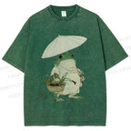 Unisex Holding An Umbrella Frog Printed Washed Tee