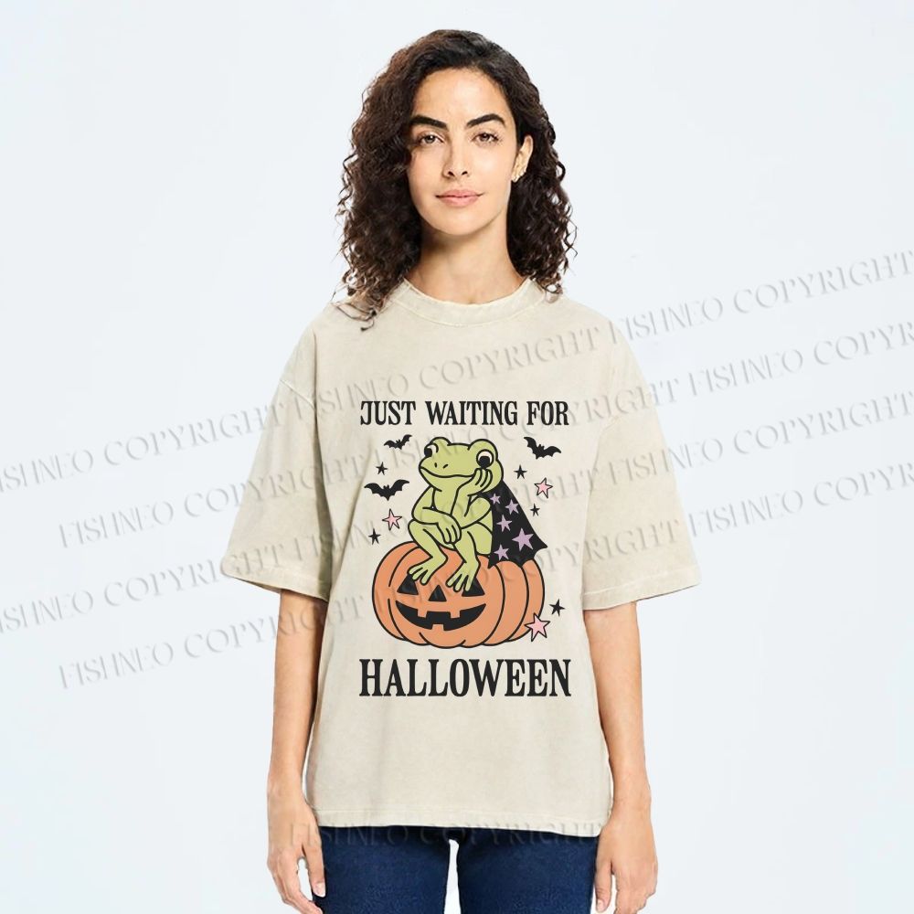 Unisex Halloween Frog Printed Washed Tee