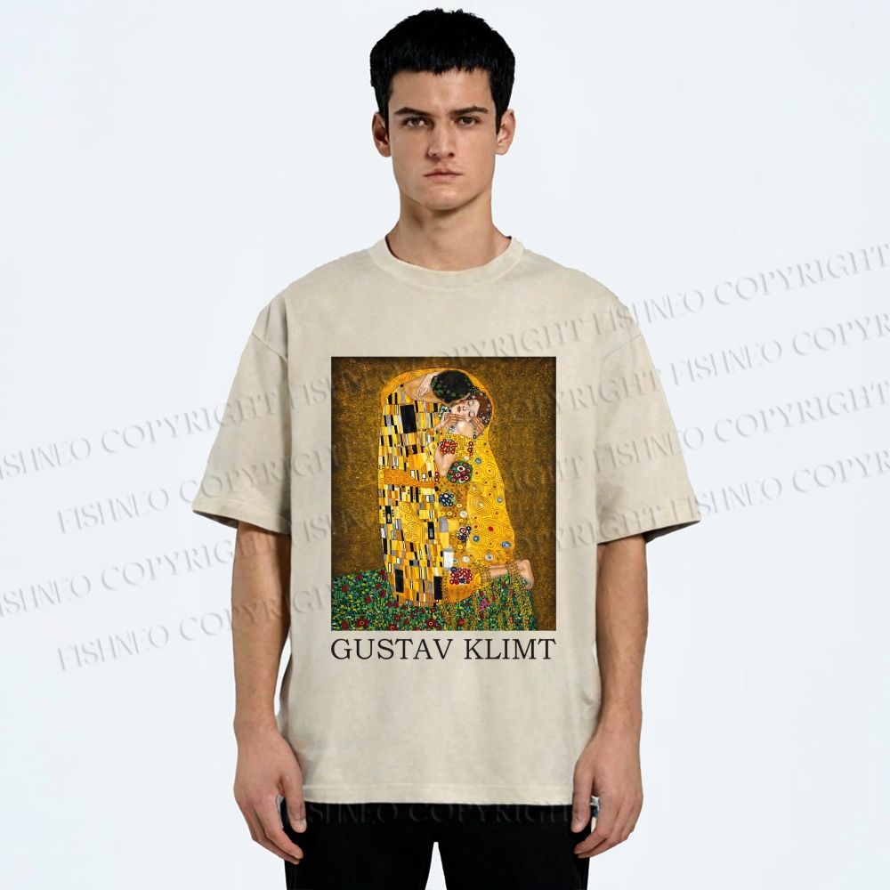 Unisex Klimt The Kiss Printed Washed Tee