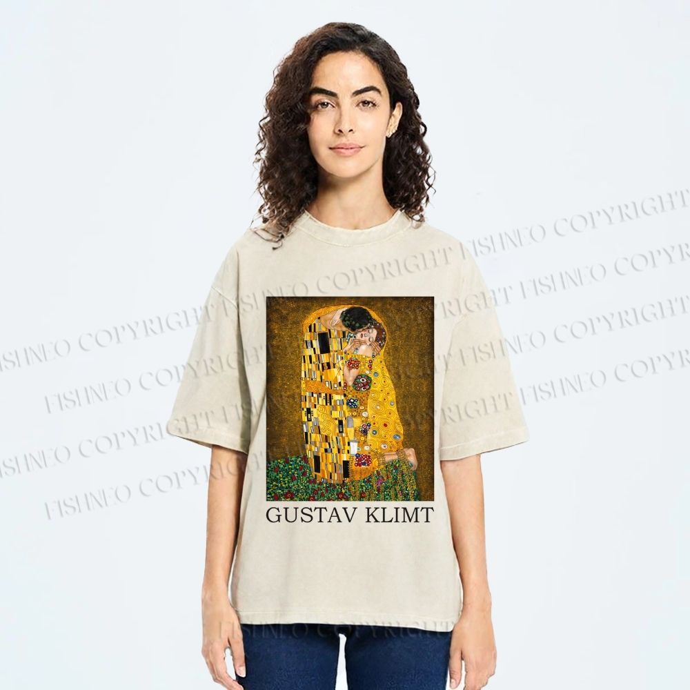 Unisex Klimt The Kiss Printed Washed Tee