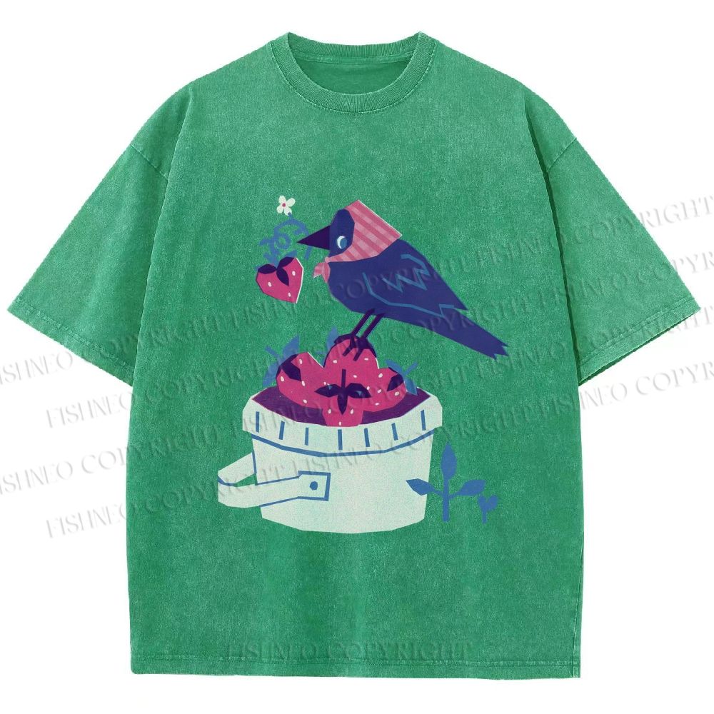 Unisex Geometric Crow Wearing a Headscarf Stealing Berry Printed Washed Tee
