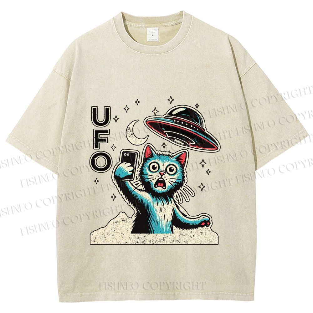 Unisex Retrom Cat UFO Printed Washed Tee