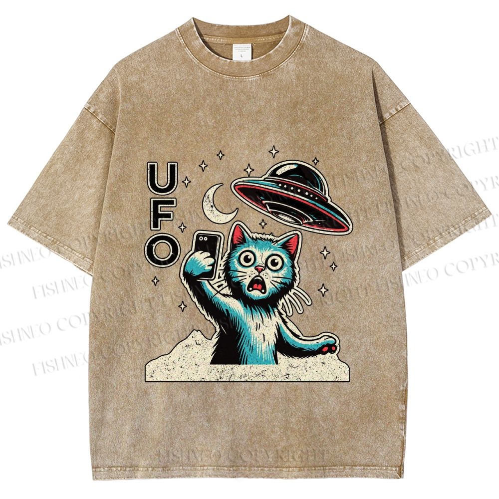 Unisex Retrom Cat UFO Printed Washed Tee