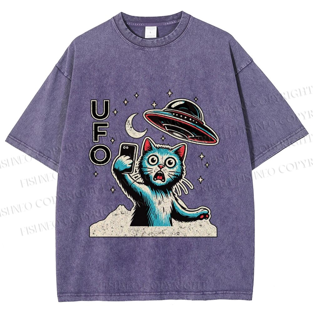 Unisex Retrom Cat UFO Printed Washed Tee
