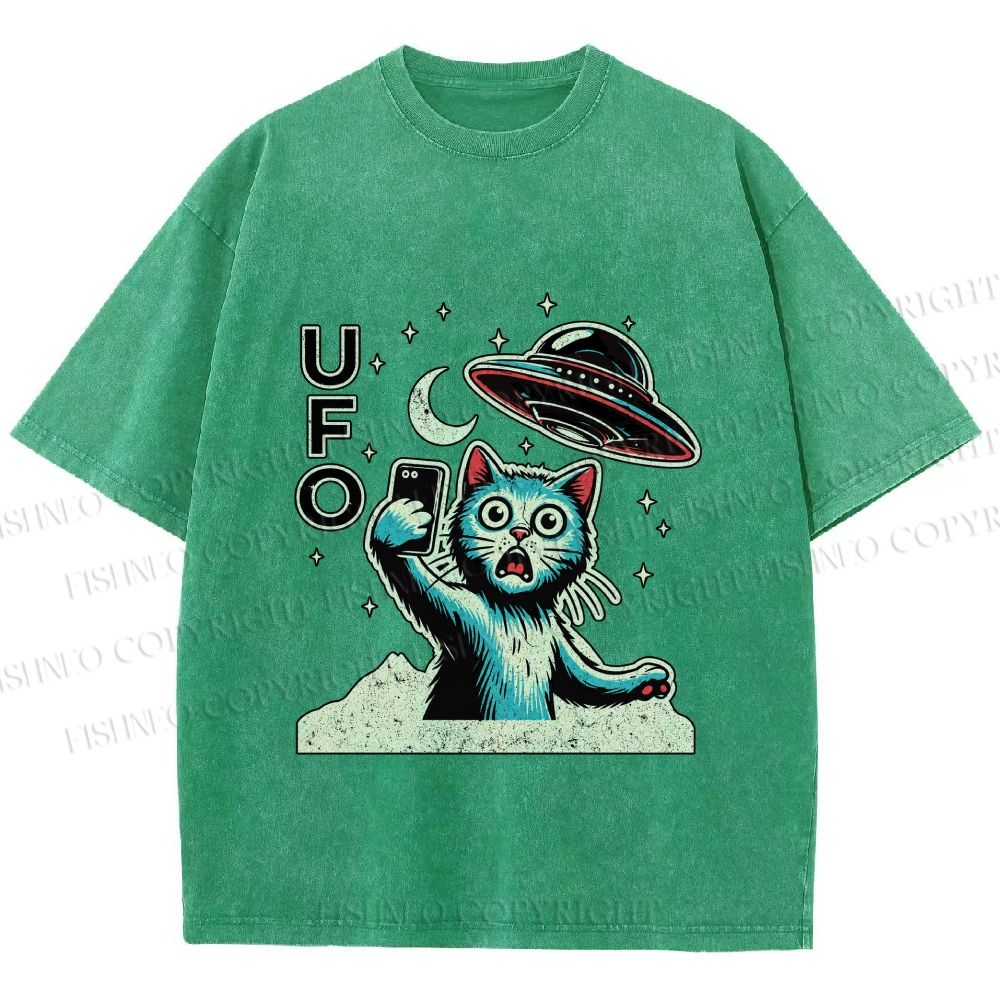 Unisex Retrom Cat UFO Printed Washed Tee
