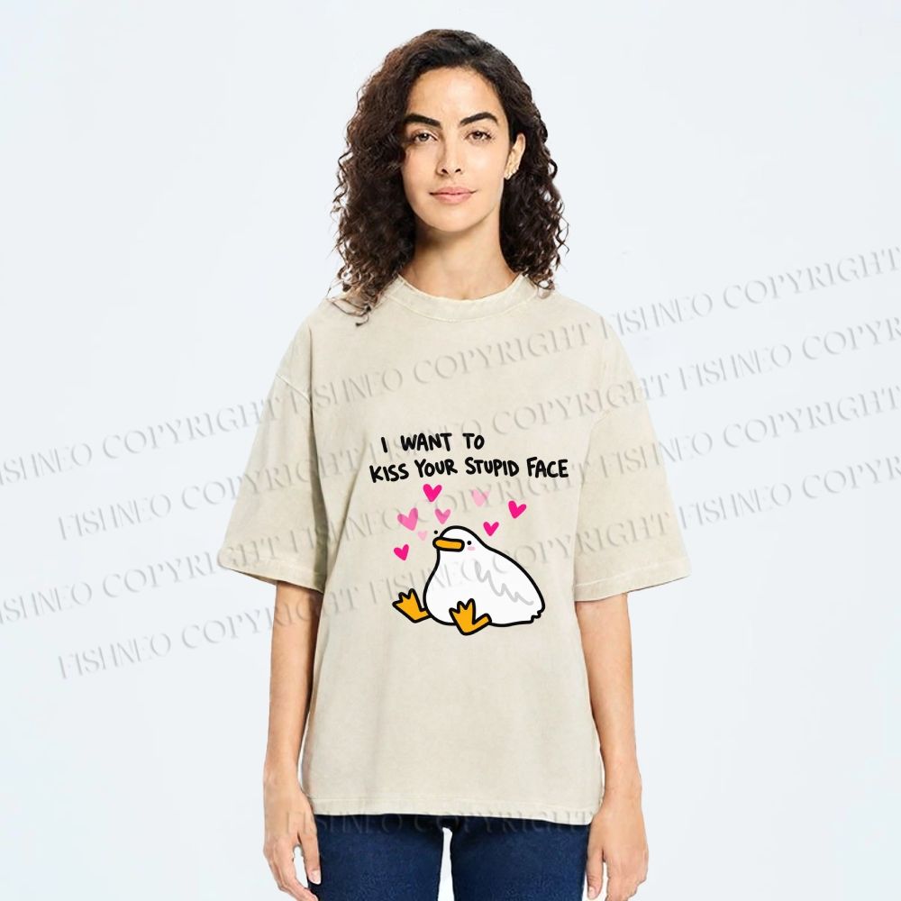 Unisex Duck Kiss Meme Printed Washed Tee
