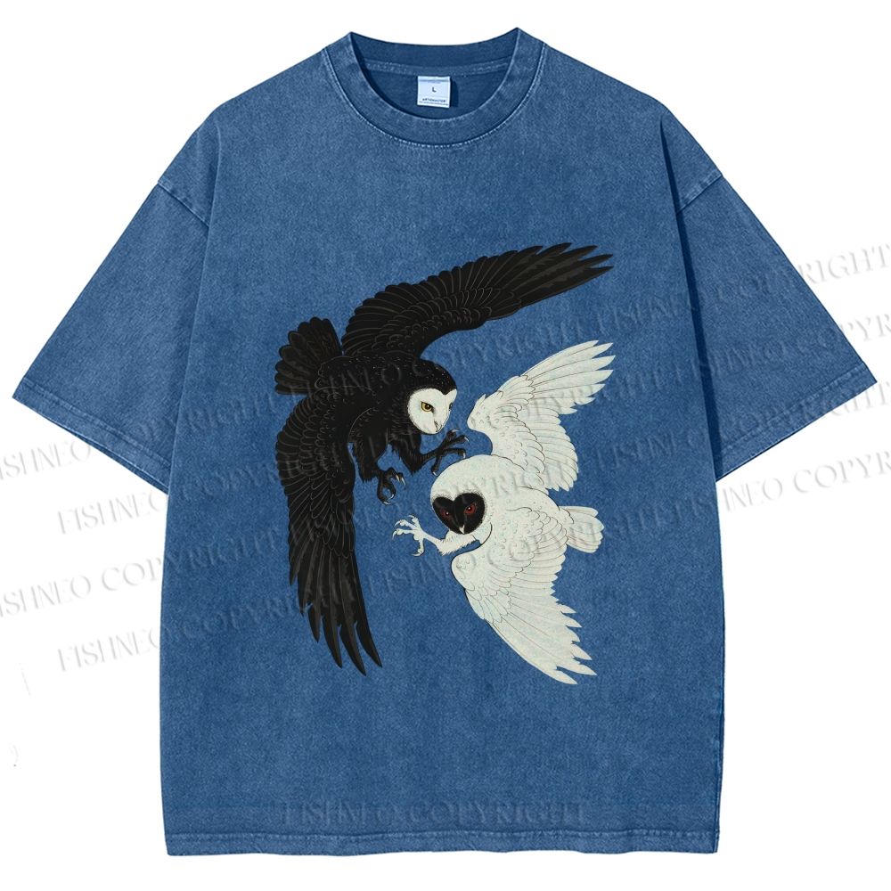 Unisex Owl in Black And White Printed Washed Tee