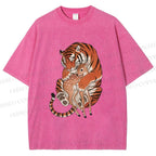 Unisex Vintage Ukiyo-e Tiger Holding a Deer Printed Washed Tee