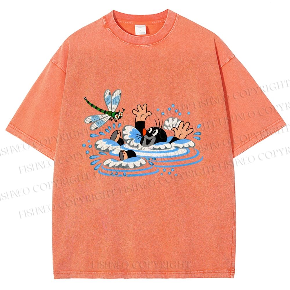 Unisex The Little Mole Playing With Dragonfly in Water Printed Washed Tee