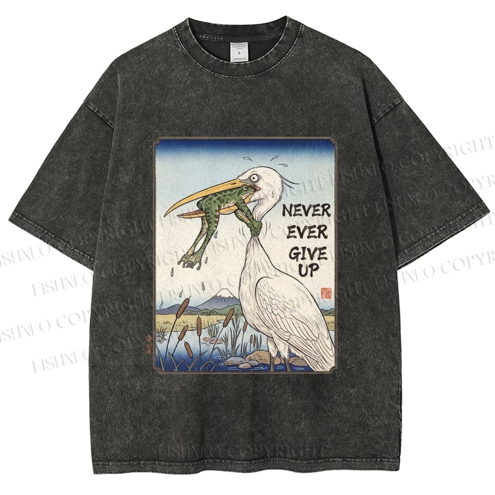 Unisex Never Ever Give Up Frog Printed Washed Tee