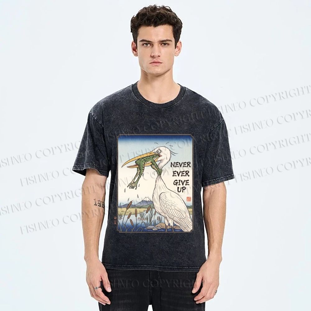 Unisex Never Ever Give Up Frog Printed Washed Tee