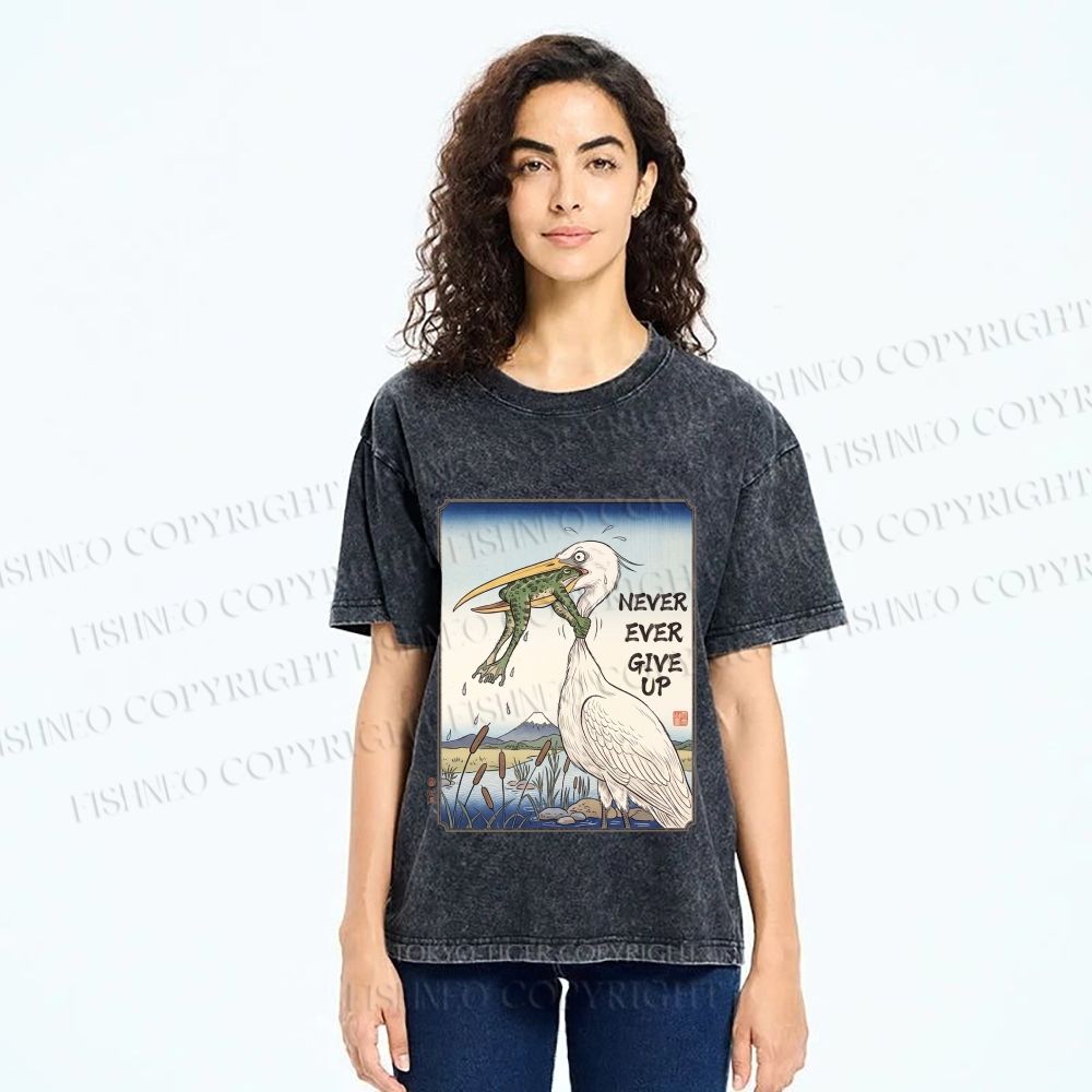 Unisex Never Ever Give Up Frog Printed Washed Tee