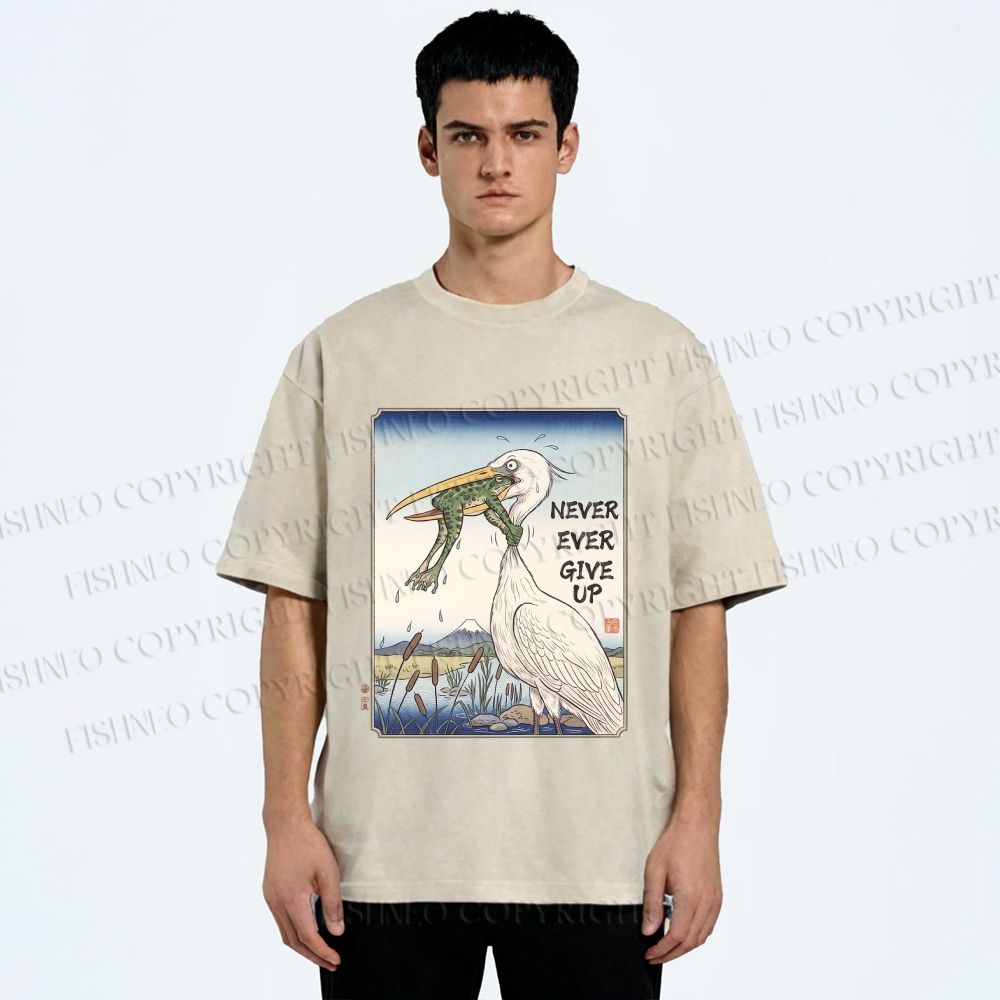Unisex Never Ever Give Up Frog Printed Washed Tee