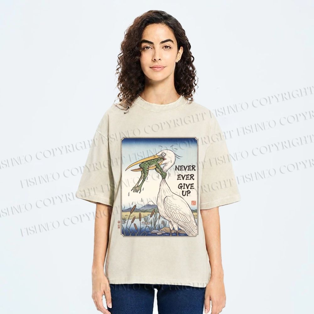 Unisex Never Ever Give Up Frog Printed Washed Tee