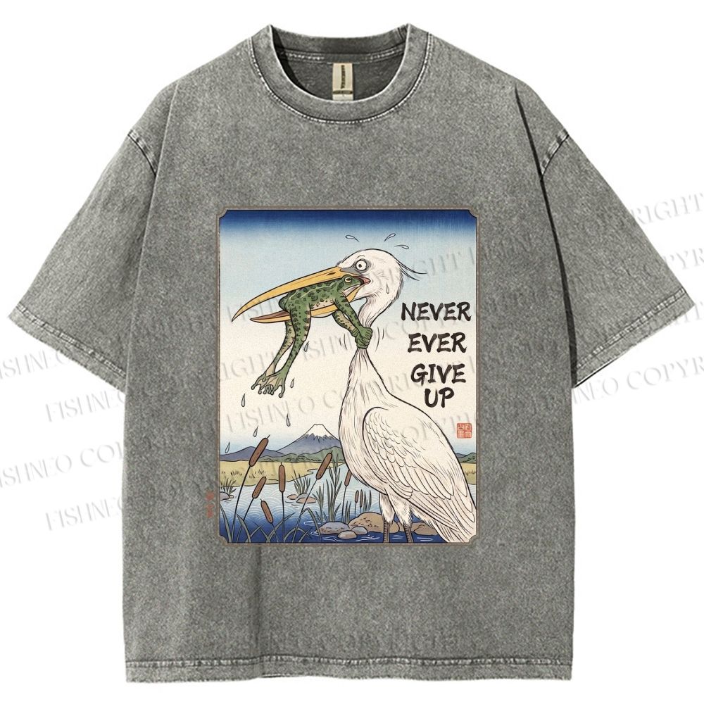Unisex Never Ever Give Up Frog Printed Washed Tee
