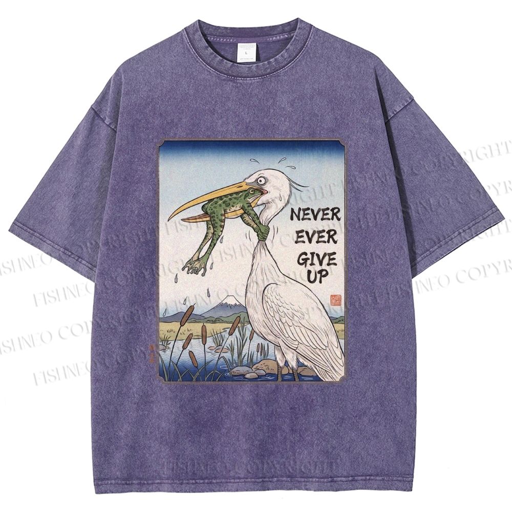 Unisex Never Ever Give Up Frog Printed Washed Tee