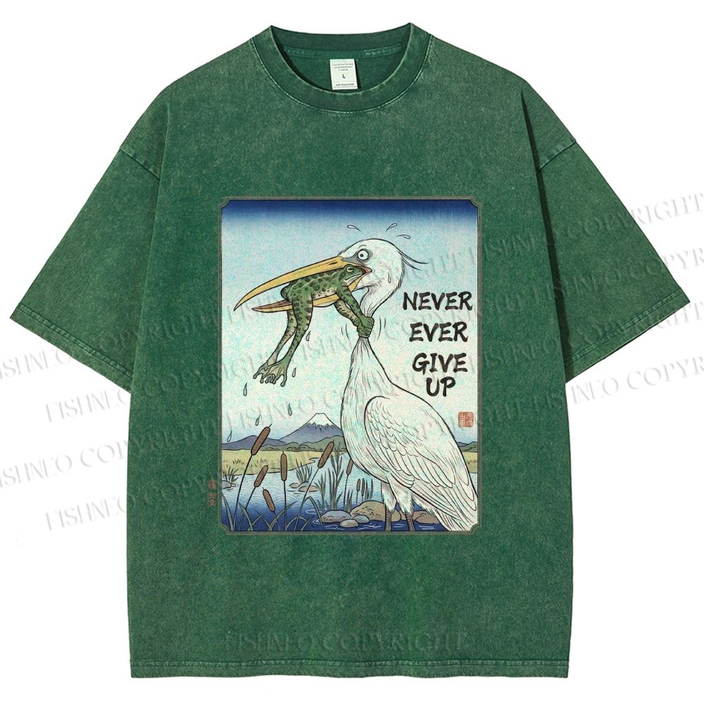 Unisex Never Ever Give Up Frog Printed Washed Tee