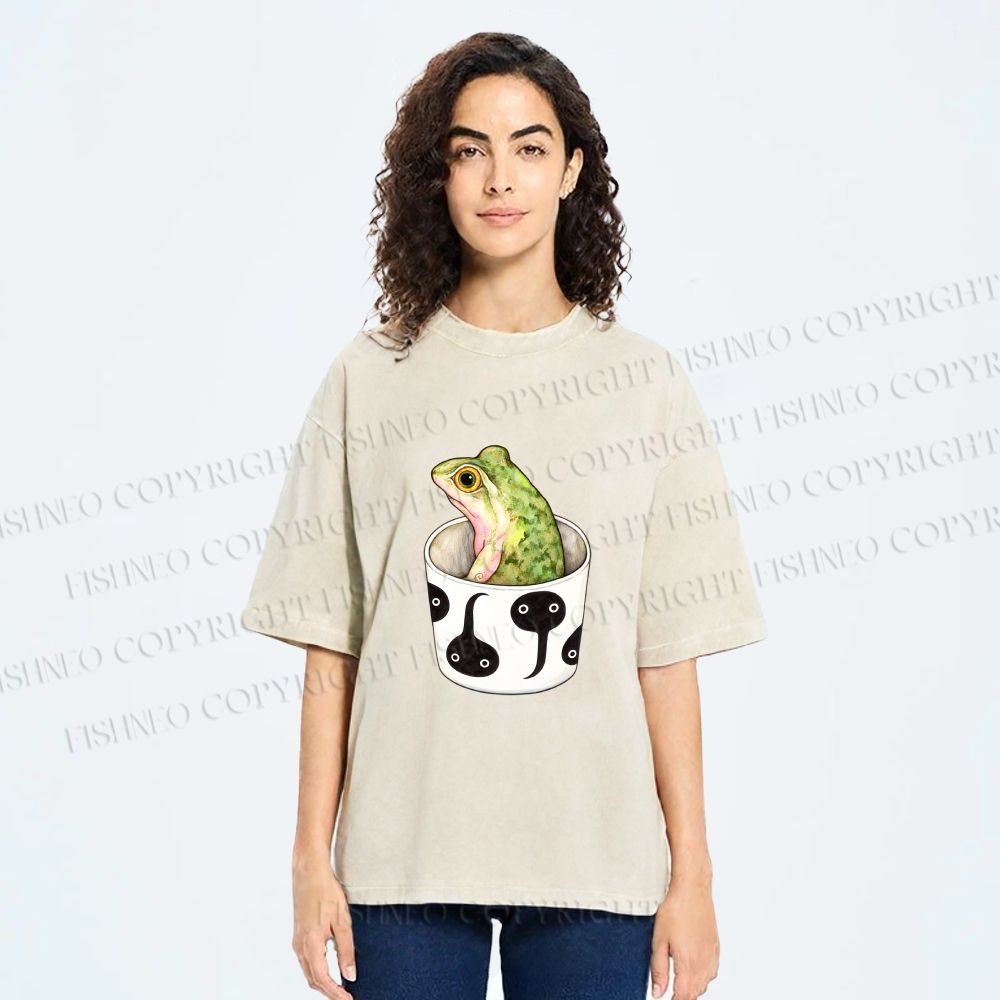Unisex Silly Frog in a Cup Printed Washed Tee