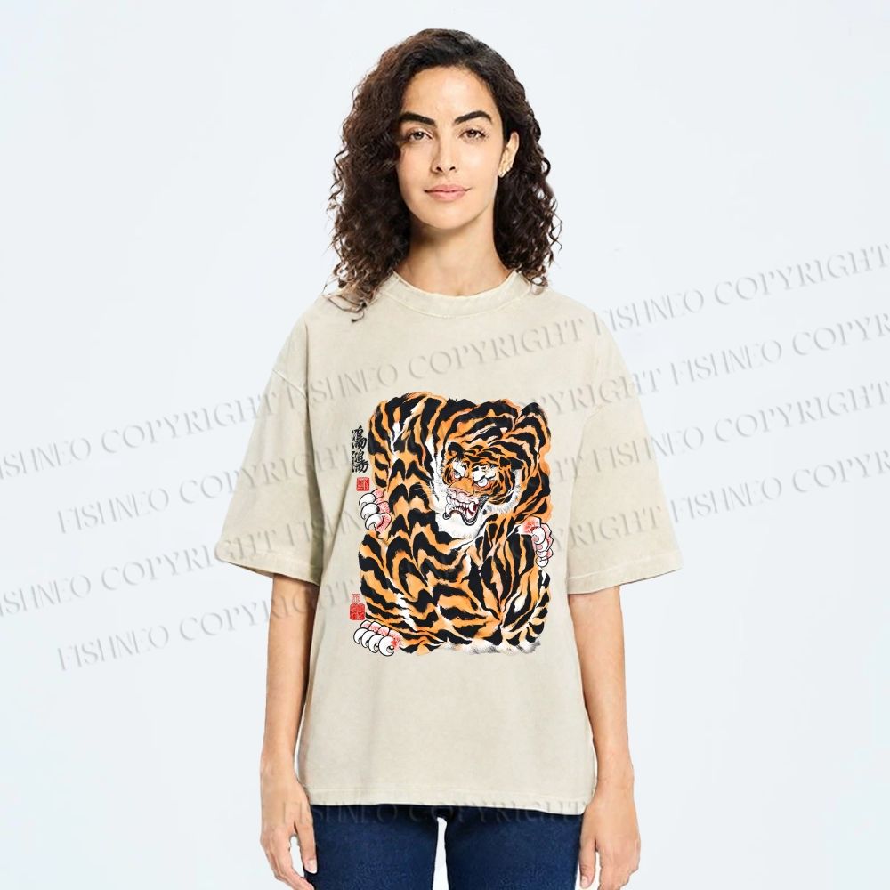 Unisex Japanese Vintage Tiger Printed Washed Tee