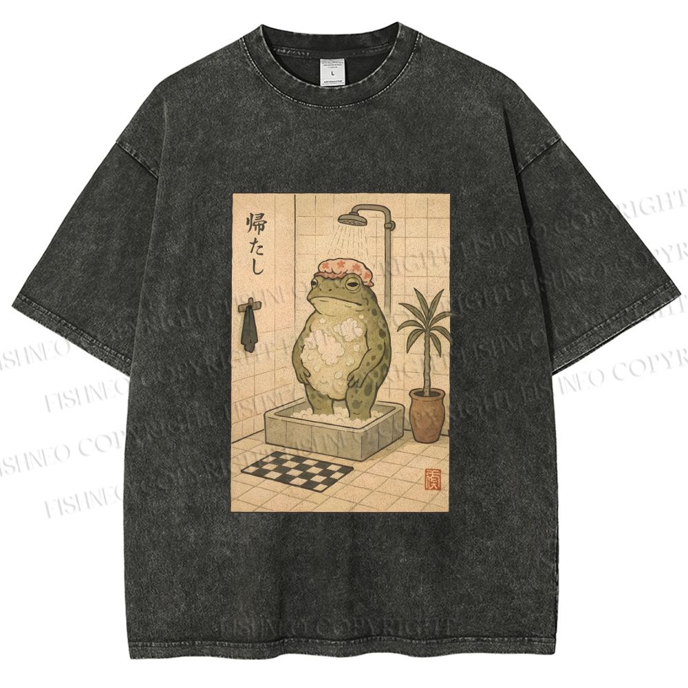 Unisex Frog In Shower With Bath Cap Printed Washed Tee