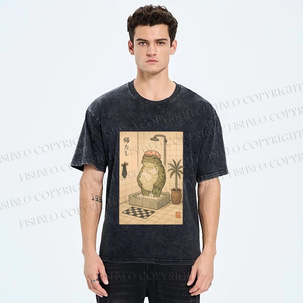 Unisex Frog In Shower With Bath Cap Printed Washed Tee