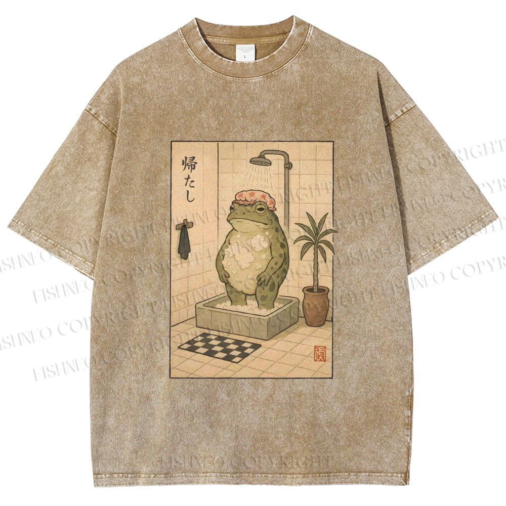 Unisex Frog In Shower With Bath Cap Printed Washed Tee