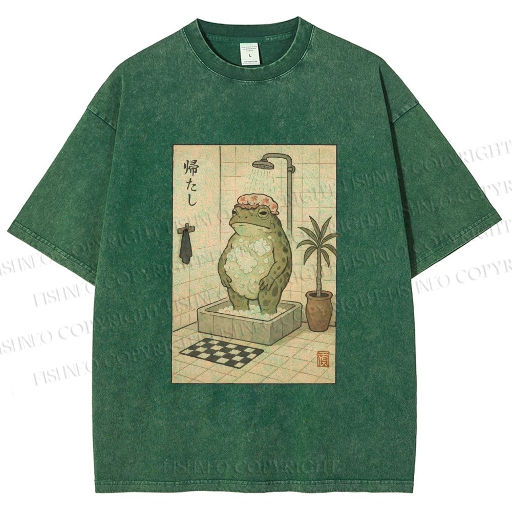 Unisex Frog In Shower With Bath Cap Printed Washed Tee