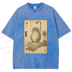 Unisex Frog In Shower With Bath Cap Printed Washed Tee