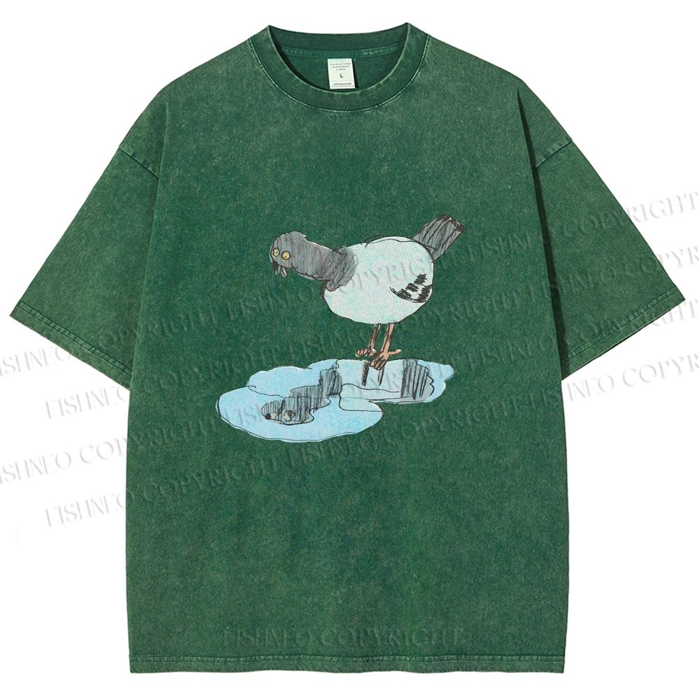 Unisex Funny Pigeon Look Himself in Water Printed Washed Tee