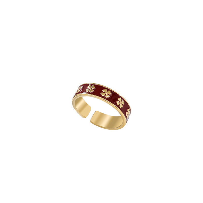 Christmas Red Clover Ring