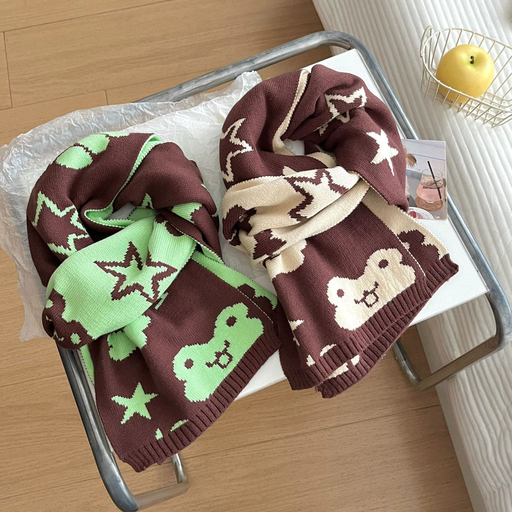 Frog Double-Sided Knitted Scarf