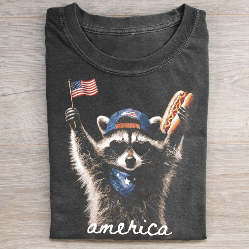 Patriotic Raccoon Washed Folded T-shirt