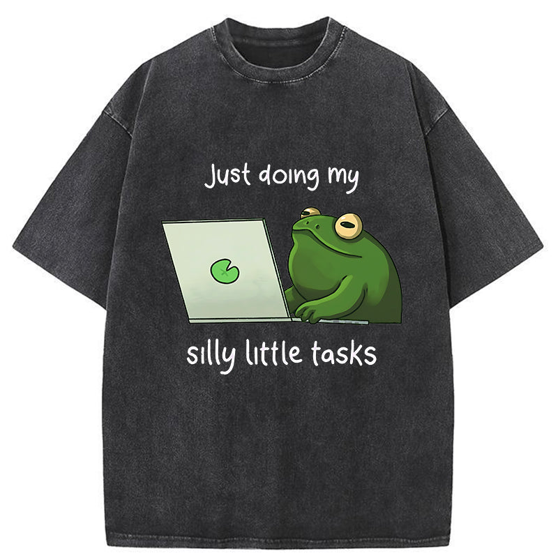 Unisex Silly Frog Is Working Washed T-Shirt